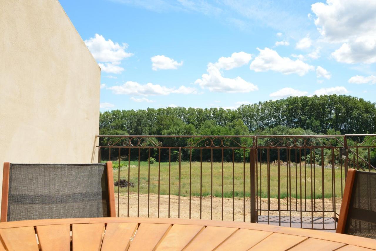 Domaine De L'Herbe Sainte Mirepeisset Ngoại thất bức ảnh