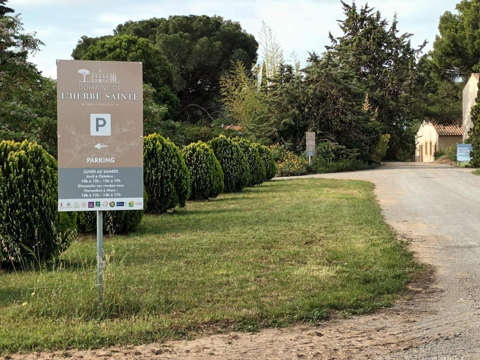 Domaine De L'Herbe Sainte Mirepeisset Ngoại thất bức ảnh